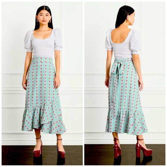 Hill House Dresses & Skirts - Hill House NWT Green Trailing Vine
The Mirabel Skirt Multi Crepe Wrap Skirt XL